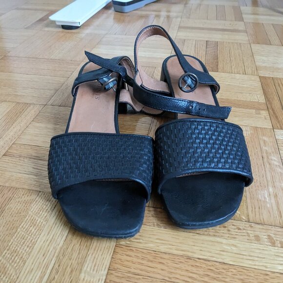 10 Points leather sandals, EU 40/US 9 - Picture 2 of 3